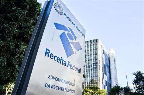 Homem descobre que foi declarado morto pela Receita e fica meses sem acesso a serviços
