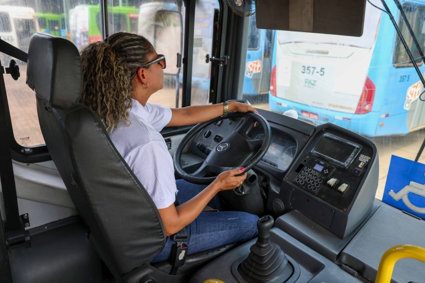 Prefeitura de Palmas abre vagas para motoristas mulheres